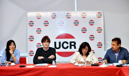 Verasay, Lousteau, Brizuela y Doria y Naidenoff