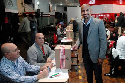 Verón ganó las elecciones con comodidad