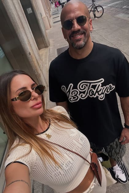 Verón y Valentina se
conocieron a través
de amigos en común
y se casaron en
septiembre de 2023.
