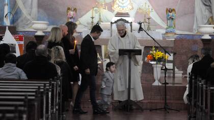 Verónica Ojeda bautizó a su pequeño Dieguito Fernando en una ceremonia íntima; asistió Gianinna Maradona