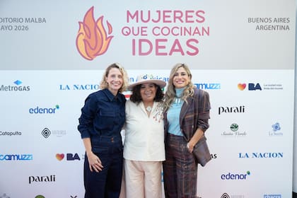 Verónica Wiñazki, Magda Choque Vilca y Meme Castro