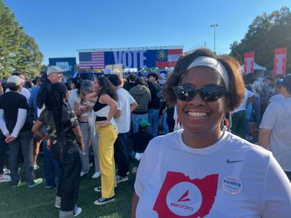 Veronica Wright en el mitin de Kamala Harris y Barak Obama en Clarkston, Georgia