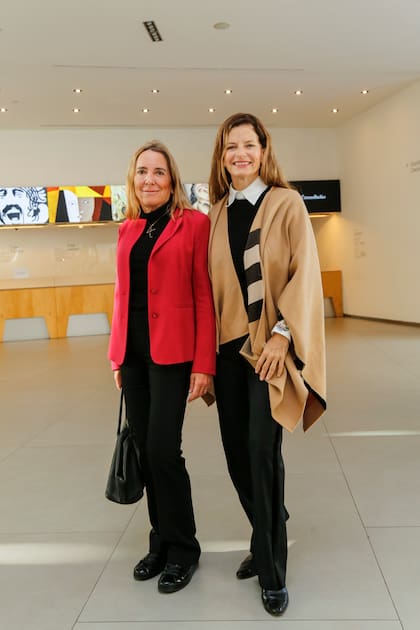 Verónica Zoani de Nutting y Elena Nofal