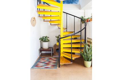 Versión caracol, en amarillo shocking