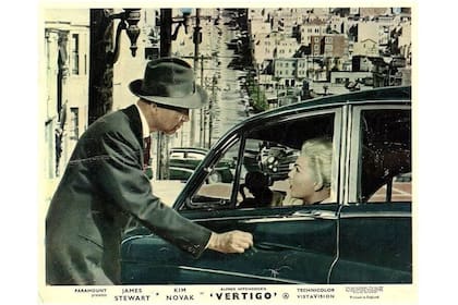 Vértigo de Alfred Hitchcock, quien inmortalizó la calle en la película.