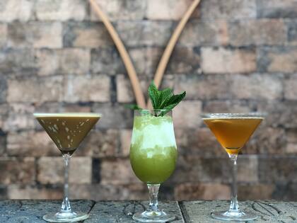 Vessel NOLA ofrece cocteles y mesas comunitarias en su bar (TRIPADVISOR)