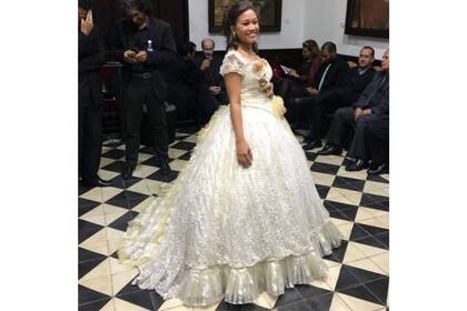 Vestida para La Traviata. "Detrás de mí, estaban los cantantes del Coro de Ópera del Teatro Teresa Carreño", cuenta