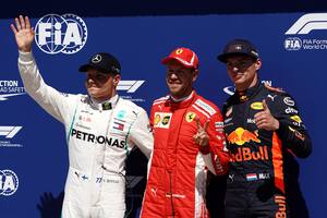 Fórmula 1. Vettel hizo la pole y sorprendió a Hamilton en Montreal