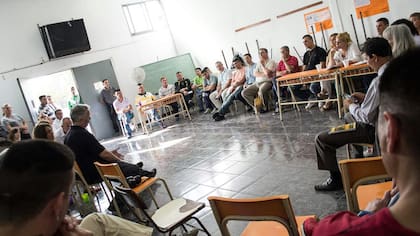 Víctimas de delitos se reunieron con presos en la cárcel de Olmos