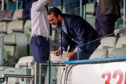 Víctor Orta, y el desahogo con un festejo de Leeds