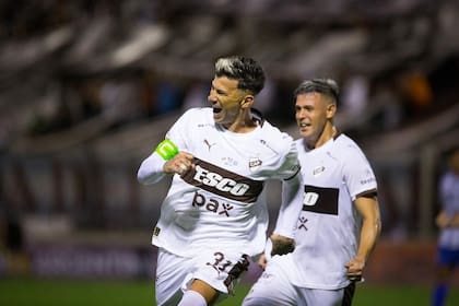 En qué canal pasan Platense vs. Peñarol, por la Copa Libertadores 2026