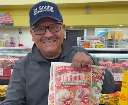 Víctor Flores, también conocido por su personaje de Mr. Wow, es la cara de La Bonita