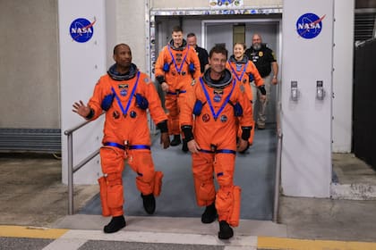 Victor Glover, Reid Wiseman, Jeremy Hansen y Christina Koch, los elegidos para la misión Artemis II