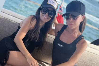 Victoria Beckham y Eva Longoria disfrutaron de un paseo en yate
