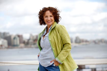 Victoria Carreras, quien actúa en dos obras simultáneamente, celebra la posibilidad que el Teatro Carreras se mantenga activo