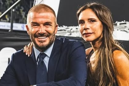 Victoria está casada con el exfutbolista David Beckham desde 1999, y tienen cuatro hijos: Brooklyn, Romeo, Cruz y Harper (Foto: Instagram @davidbeckham)