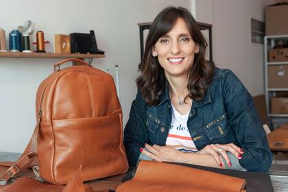 Victoria Sato, la emprendedora que tiene la marca de mochilas Tincho y Lola