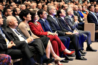 Victoria Villarruel, durante el congreso contra el terrorismo en la ciudad de Vitoria; estuvo sentada cerca del rey