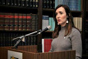 Victoria Villarruel en el Colegio de Abogados