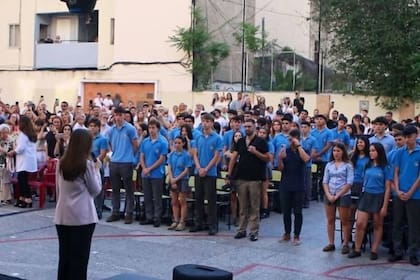 Victoria Villarruel habla a los alumnos del Instituto Social Militar Dr. Dámaso Centeno, en el día de cierre del curso, el 16 de diciembre de 2023