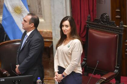 Victoria Villarruel abre la sesión en el Senado de la Nación para tratar el DNU