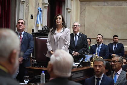 Victoria Villarruel tuvo un paso fugaz en la sesión