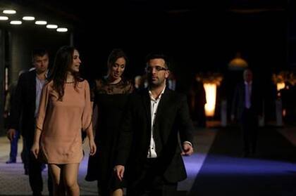 Vidal se retira de la cena de Cippec junto a su hija