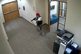 Hiperconectados, nihilistas y encandilados por la violencia: el perfil del nuevo tirador masivo