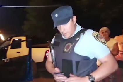 Video: el escándalo de un youtuber mexicano en un cementerio de Córdoba