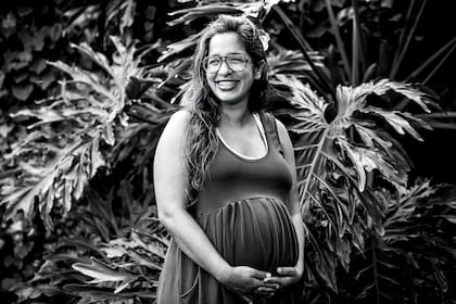 Mariana Iacono, 36 años, retratada en febrero, dos meses antes de parir a su primer hijo
