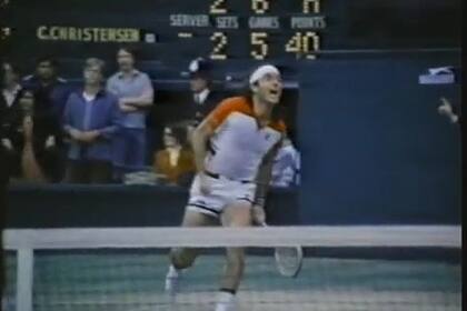 Vilas inicia el festejo: es campeón de Wimbledon