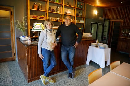 Adolfo Díaz y su esposa Beatriz Claverie se hicieron cargo de la hostería La Península en 2012