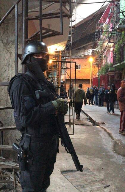 Se realizó hoy un fuerte operativo policial en la villa 31