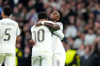 Vinícius se gana a la afición con 3 asistencias y 1 tanto en la goleada 6-1 del Real Madrid