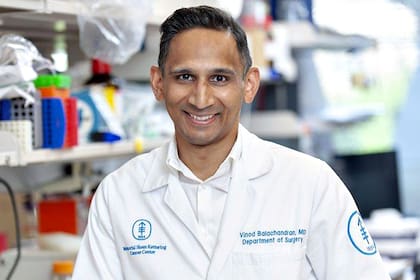 Vinod Balachandran, médico del Centro de Cáncer Sloan Kettering de Nueva York y líder del equipo que desarrolló la vacuna