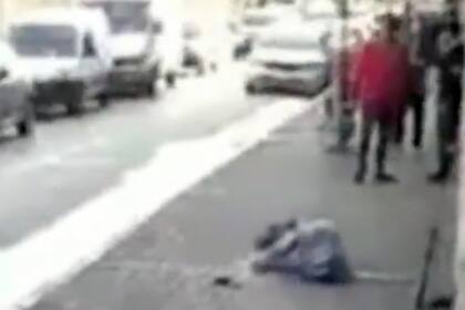 Uno de los delincuentes muertos en junio pasado intentó atacar a un policía frente a la estación ferroviaria de Berazategui