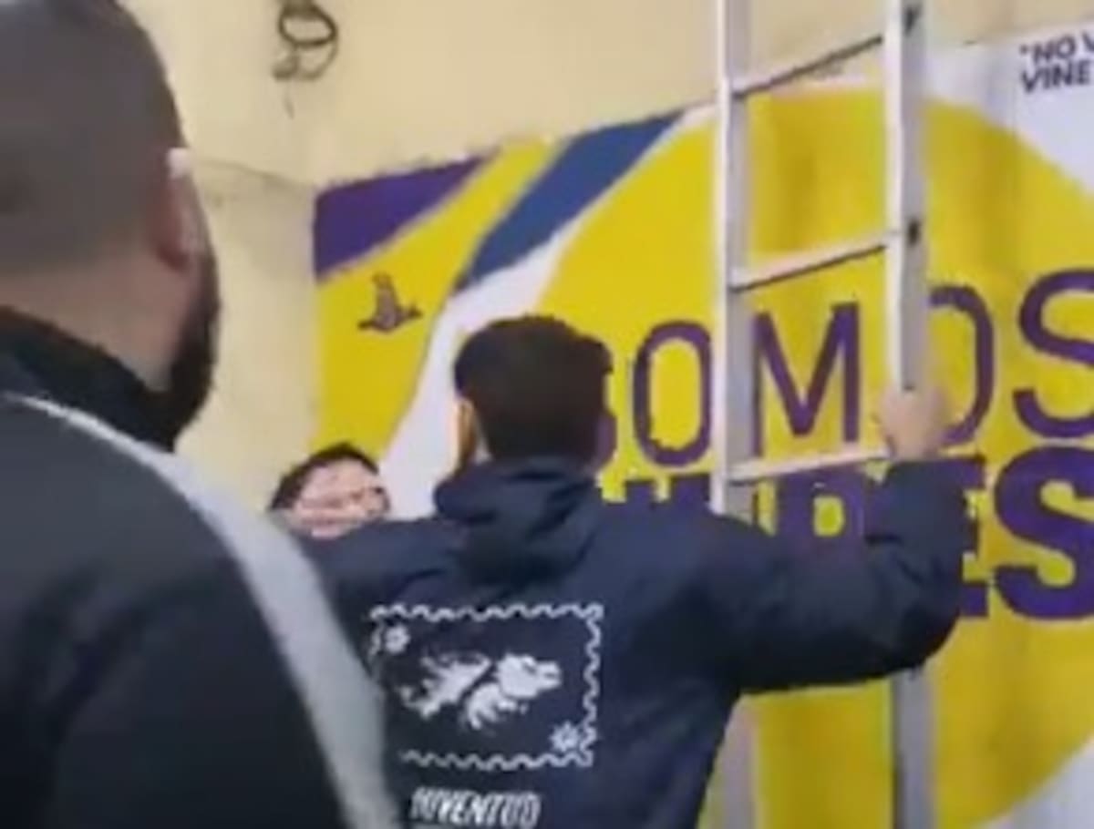 Golpes, empujones y amenazas entre peronistas y libertarios en la Facultad de Derecho de la UBA