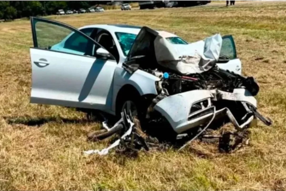 Grave colisão entre um carro e uma motocicleta na Rota 8. duas pessoas morreram