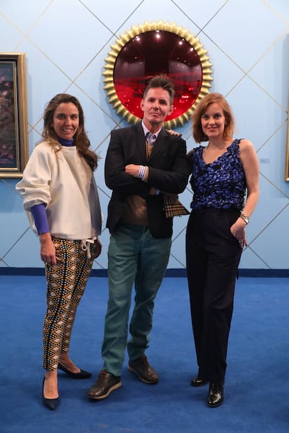 Violeta Quesada, Gerard Confalonieri y Maia Güemes, de arteba