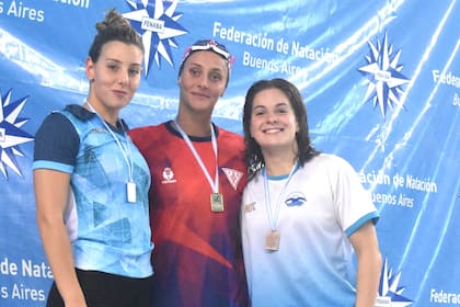 Virginia Bardach fue primera en los 400 m combinados y este viernes enfrentará a Pignatiello en los 200 m mariposa