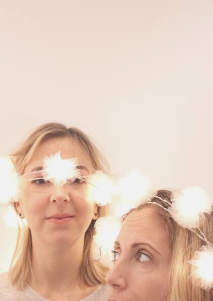 Virginia Smith y Delfina Braun interpretan a dos hermanas en Gloria