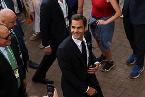 Federer, la ausencia notable de Wimbledon 2022, visitó el All England y generó una revolución