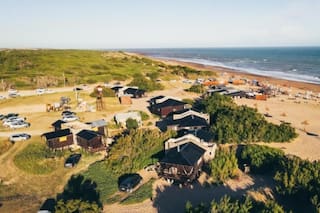 El paraíso de mar que tiene 23 habitantes y fue construido “a mano” por una pionera obstinada