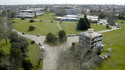 Vista aérea de Citedef, antes CITEFA, el ente de investigaciones que se encuentra al lado de Tecnópolis