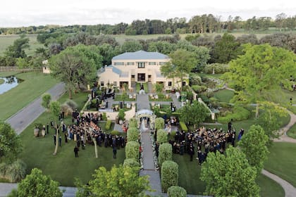 Vista aérea de Dok Haras, el escenario elegido para la boda, ubicado en Exaltación de la Cruz