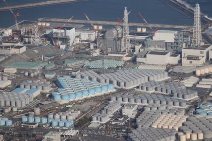 Vista aérea de la planta de energía nuclear de Fukushima 