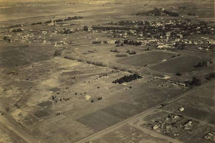 Vista aérea de la zona del Hurlingham Club en la década del 30