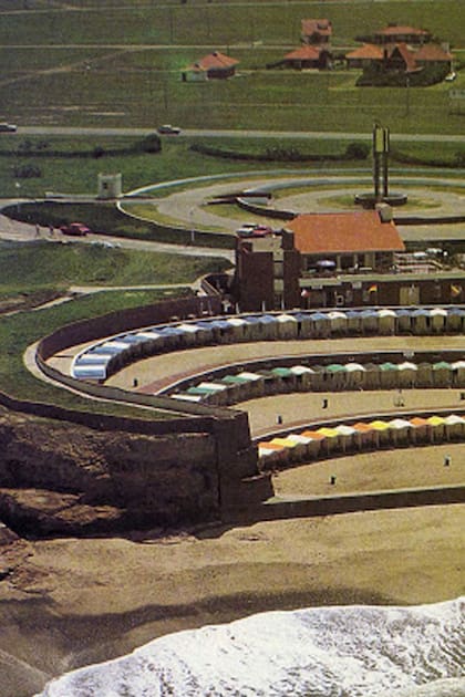 Vista aérea de las terrazas al mar de El Marquesado Country Club