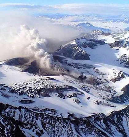 Vista aérea del Complejo Volcánico Planchón-Peteroa