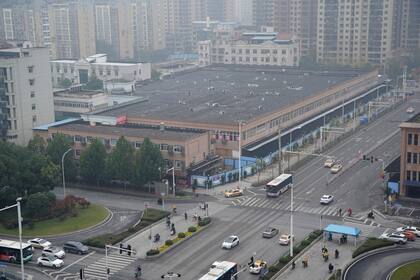 Vista aérea del mercado de Wuhan, donde se habría originado el coronavirus